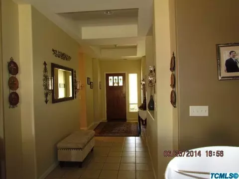 1990 E Washington Ave, Reedley, CA 93654 photo 8
