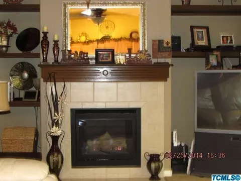 1990 E Washington Ave, Reedley, CA 93654 photo 12