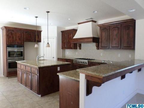 3203 E Beech Ct, Visalia, CA 93292 photo 14
