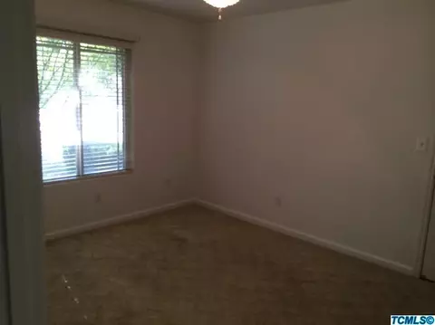 2434 E Beech Ave, Visalia, CA 93292 photo 20