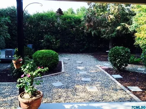 2434 E Beech Ave, Visalia, CA 93292 photo 16