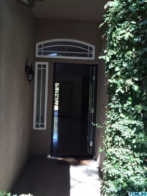 2434 E Beech Ave, Visalia, CA 93292 photo 3