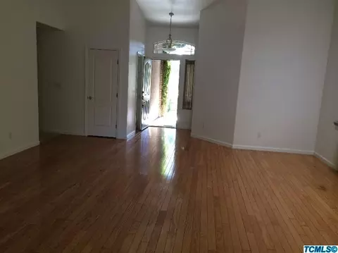 2434 E Beech Ave, Visalia, CA 93292 photo 7