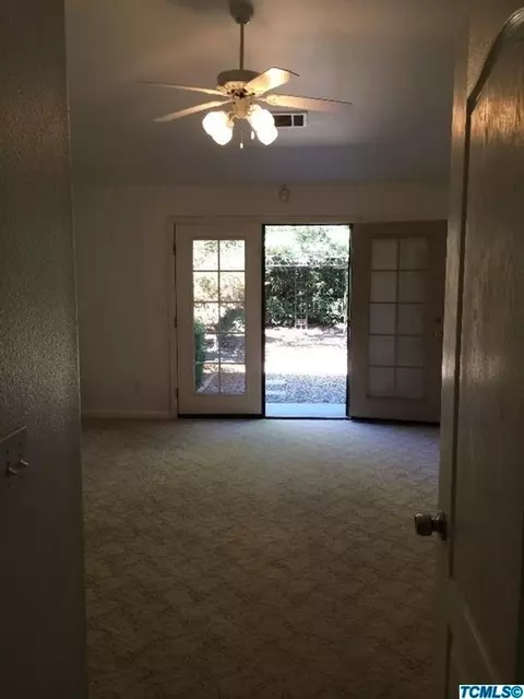 2434 E Beech Ave, Visalia, CA 93292 photo 12