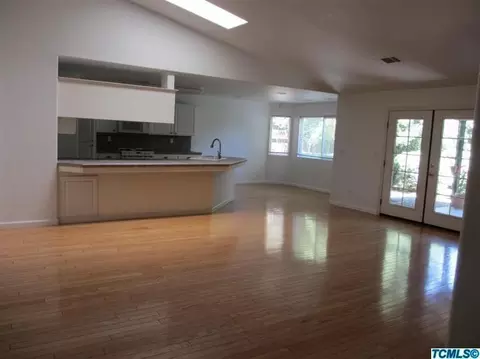 2434 E Beech Ave, Visalia, CA 93292 photo 6