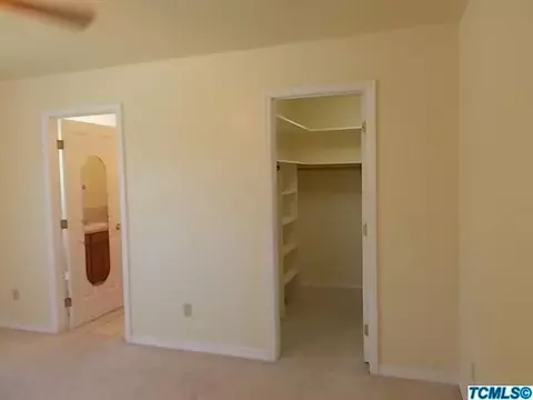 128 E Ferguson Ave, Visalia, CA 93291 photo 14