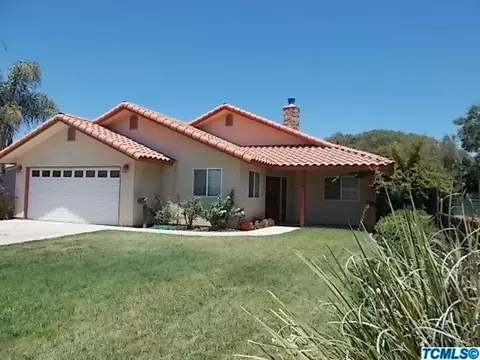 128 E Ferguson Ave, Visalia, CA 93291 photo 1