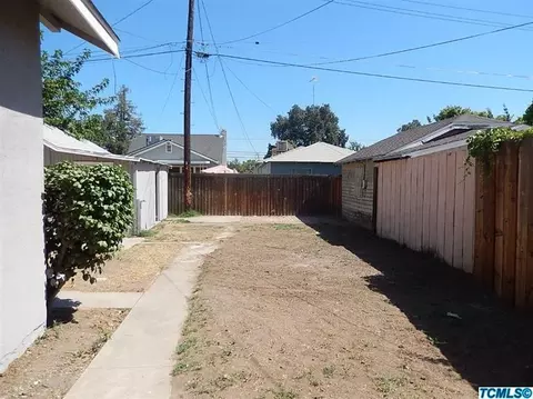 738 E King Ave, Tulare, CA 93274 photo 16