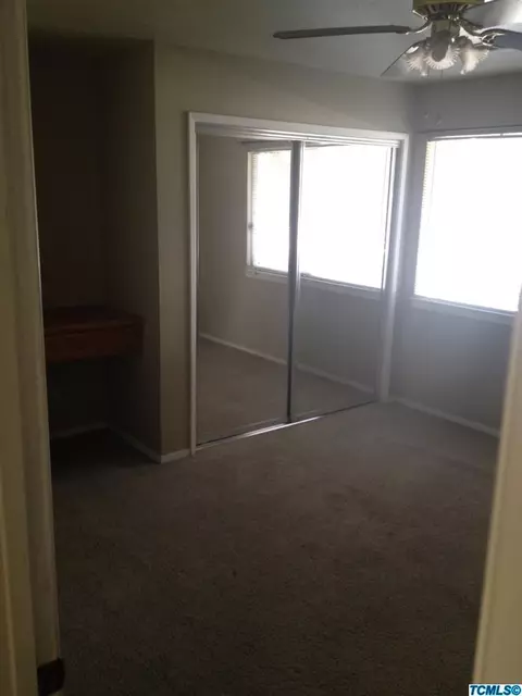 1233 Belinda Dr, Lemoore, CA 93245 photo 6