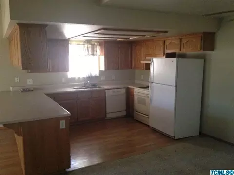 1233 Belinda Dr, Lemoore, CA 93245 photo 5