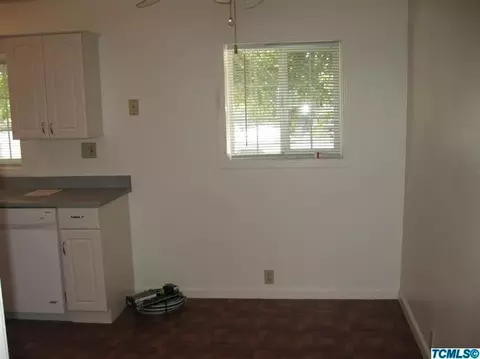 244 Ellsworth Ave, Pixley, CA 93256 photo 12