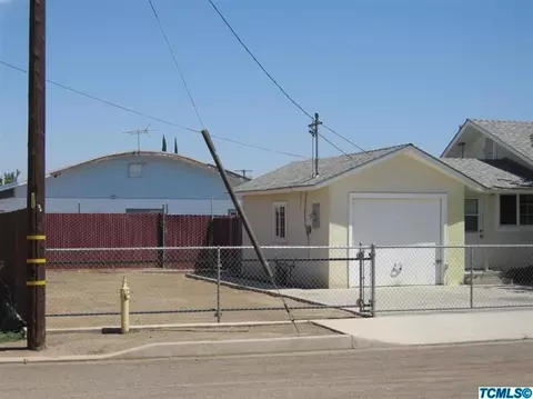 244 Ellsworth Ave, Pixley, CA 93256 photo 2