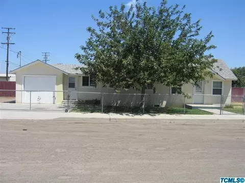 244 Ellsworth Ave, Pixley, CA 93256 photo 3