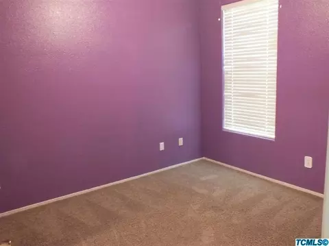 711 Bristol Ct, Lemoore, CA 93245 photo 9