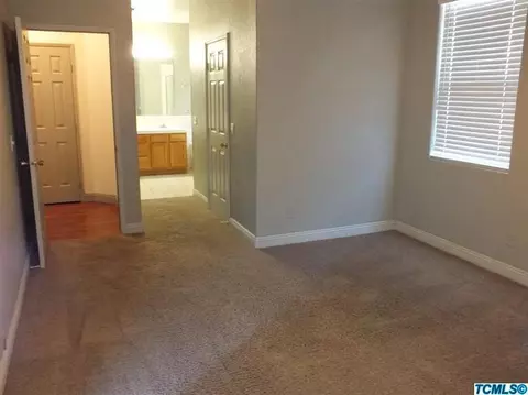 711 Bristol Ct, Lemoore, CA 93245 photo 11