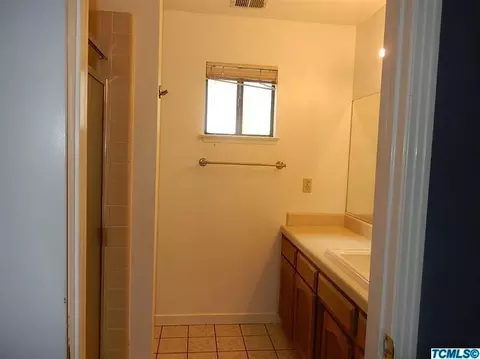 689 Alpha St, Tulare, CA 93274 photo 16