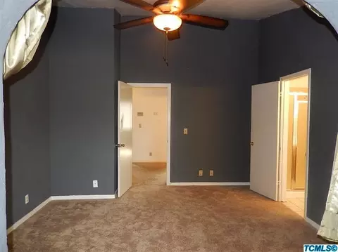 689 Alpha St, Tulare, CA 93274 photo 14