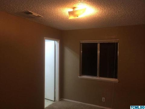 16057 Freedom Ave, Ivanhoe, CA 93235 photo 8