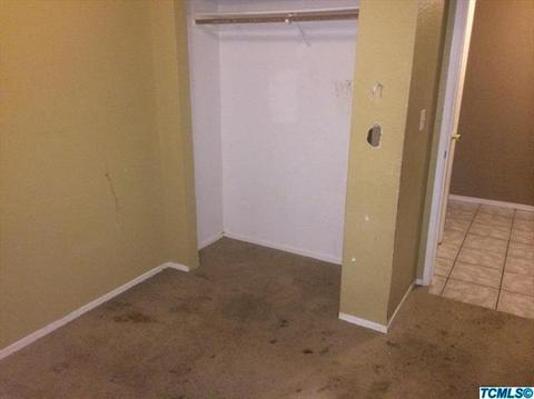 16057 Freedom Ave, Ivanhoe, CA 93235 photo 5