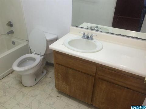 16057 Freedom Ave, Ivanhoe, CA 93235 photo 9