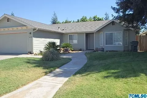 1470 W Mary Ct, Exeter, CA 93221 photo 2