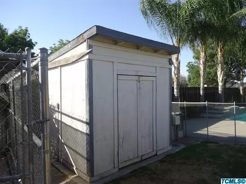 285 N Acacia, Clovis, CA 93612 photo 20