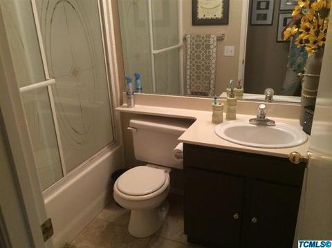 4111 E Feemster Ave, Visalia, CA 93292 photo 10