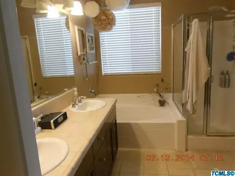 4048 Chessa Ln, Clovis, CA 93619 photo 4