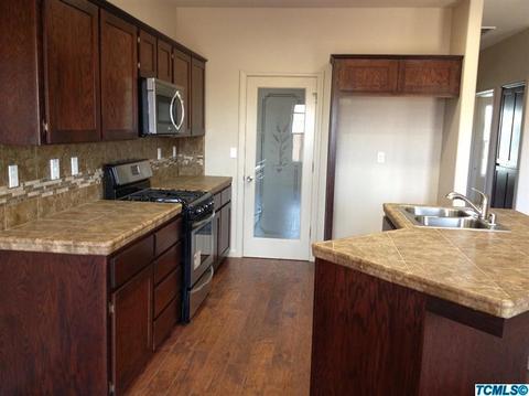 526 Self Ct, Exeter, CA 93221 photo 3