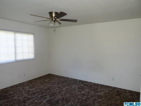 632 N E St, Tulare, CA 93274 photo 20
