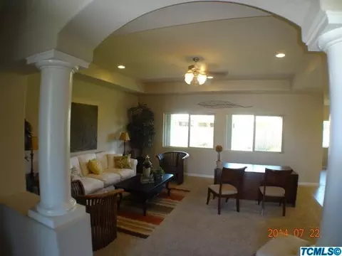 3341 E Douglas Ave, Visalia, CA 93292 photo 2