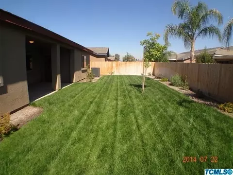 3341 E Douglas Ave, Visalia, CA 93292 photo 18