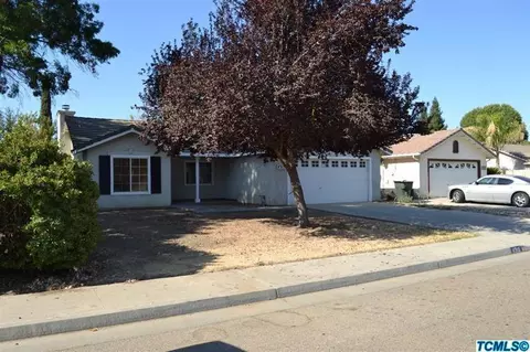 4315 E Howard Ave, Visalia, CA 93292 photo 2
