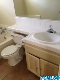 730 Whitney, Tulare, CA 93274 photo 8
