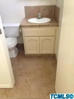 730 Whitney, Tulare, CA 93274 photo 9