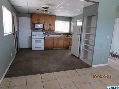 1538 E Cecil Ave, Visalia, CA 93292 photo 4