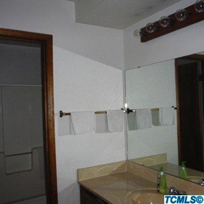 1958 E Harold Ave, Visalia, CA 93292 photo 7