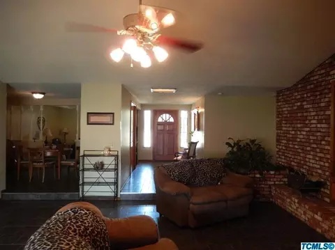 31927 Fritz Dr, Exeter, CA 93221 photo 7