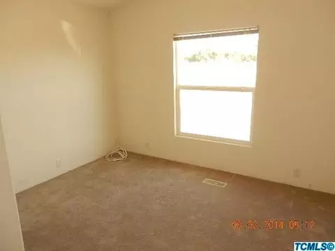 15585 18th Ave, Lemoore, CA 93245 photo 10