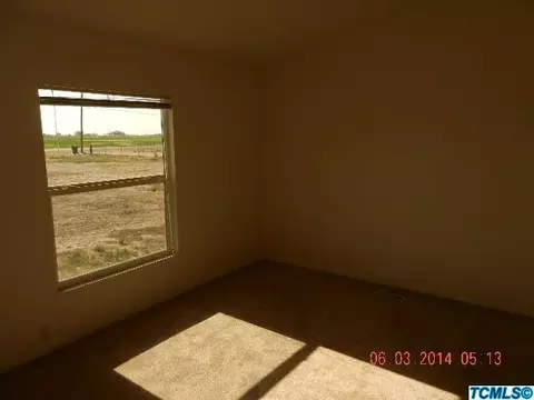 15585 18th Ave, Lemoore, CA 93245 photo 6