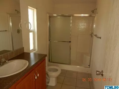 15585 18th Ave, Lemoore, CA 93245 photo 7