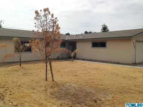 424 Vine St, Lemoore, CA 93245 photo 2