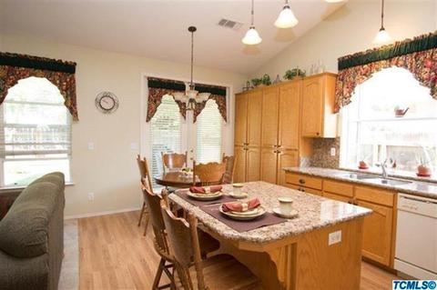 417 S Maple Dr, Reedley, CA 93654 photo 12