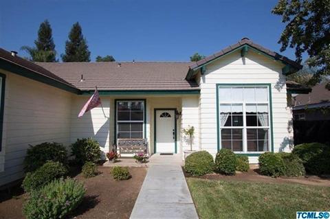 417 S Maple Dr, Reedley, CA 93654 photo 2
