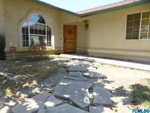 3610 E Stewart Ct, Visalia, CA 93292 photo 6