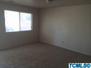 270 S Francis Ave, Exeter, CA 93221 photo 4