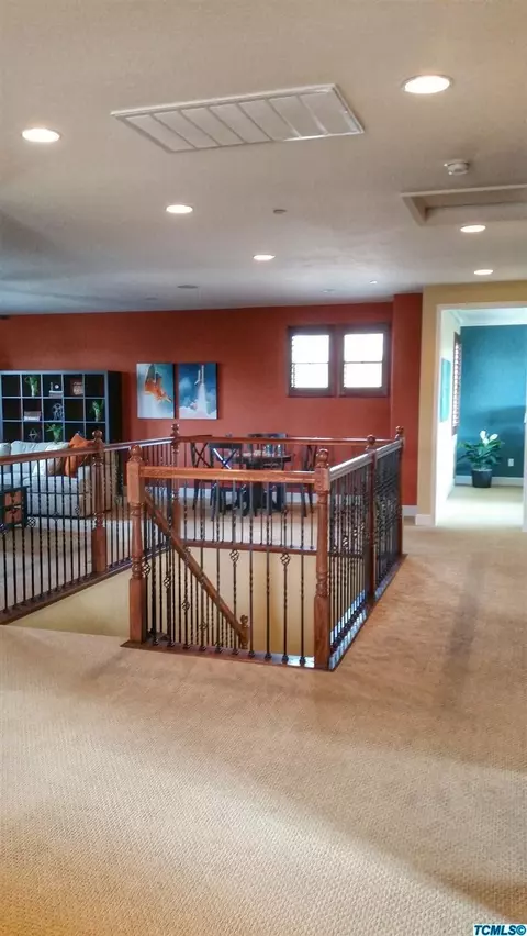 726 American, Lemoore, CA 93245 photo 6