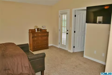3934 Elowin Ave, Visalia, CA 93292 photo 21