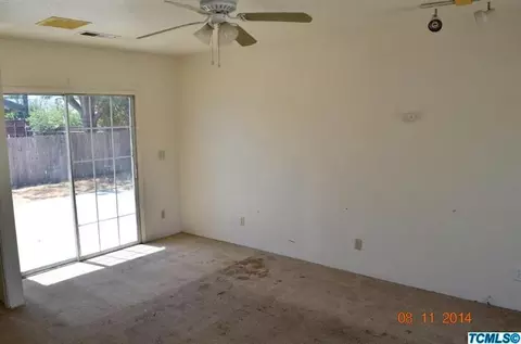 839 E Kaweah Ave, Visalia, CA 93292 photo 9