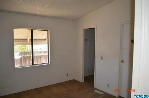 839 E Kaweah Ave, Visalia, CA 93292 photo 6